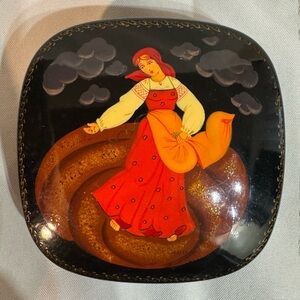 Vintage Russian Lacquer Enamel Metal Jewelry Trinket Box HandPainted Red Black